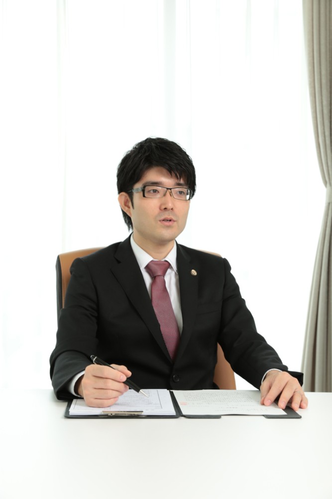 戸舘 圭之 弁護士